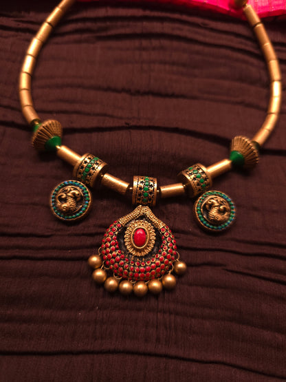 The Crimson Mayura Antique Gold & Ruby Peacock Terracotta Set