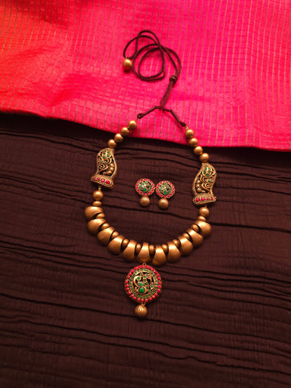 The Royal Mayura Antique Gold & Emerald-Ruby Terracotta Set