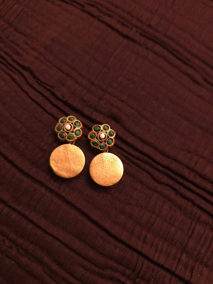 The Vanamala Antique Gold & Emerald Green Floral Disc Terracotta Set