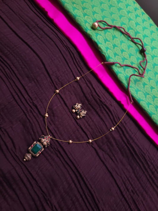 Terracotta Emerald Pendant Jewellery