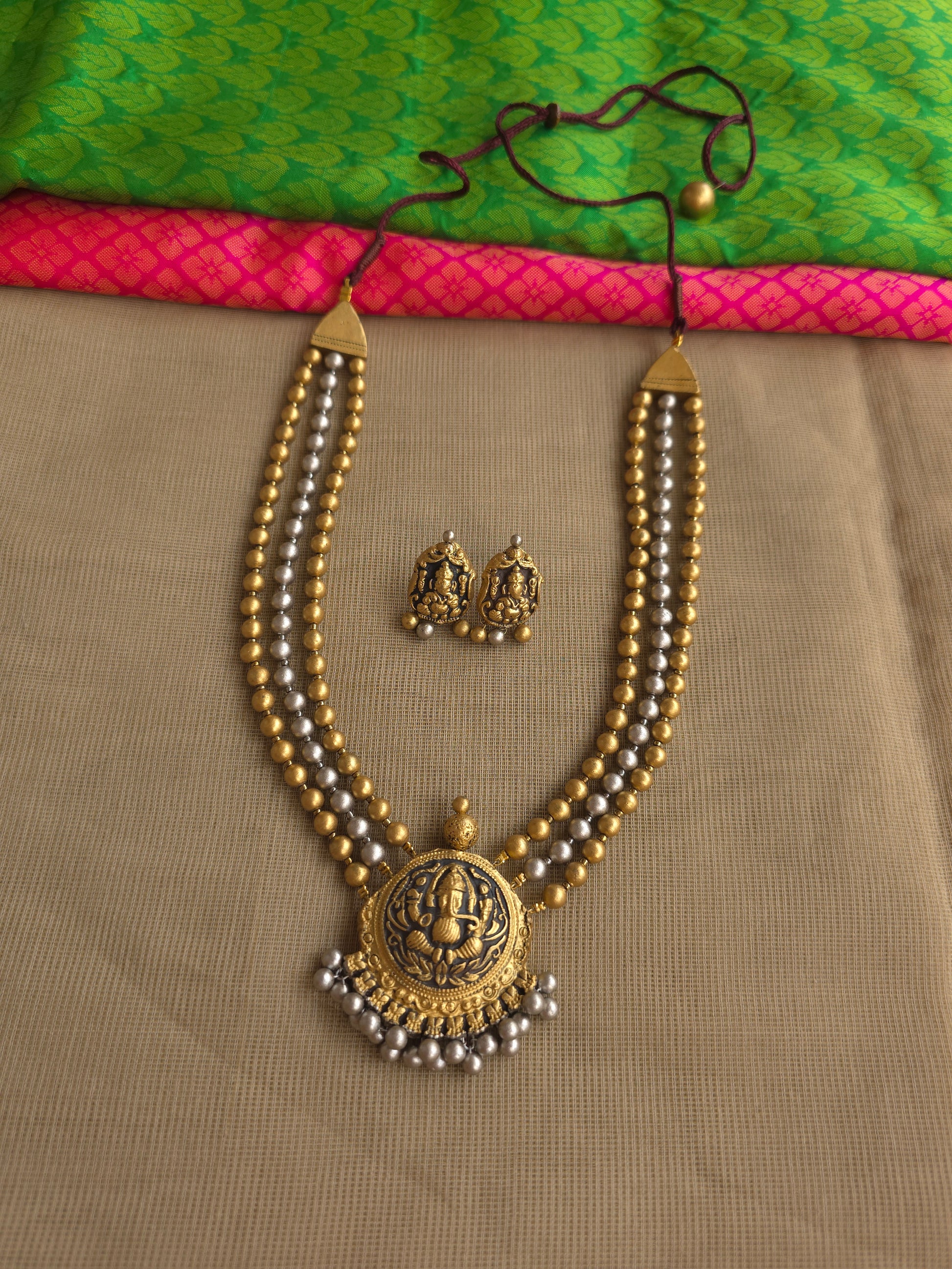 Triple layer terracotta temple jewellery necklace