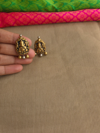 Eco friendly terracotta Ganesha earring design