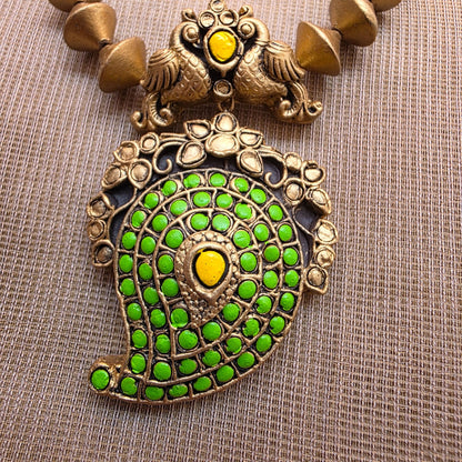 Kemp Mango Terracotta Jewellery Parrot Green