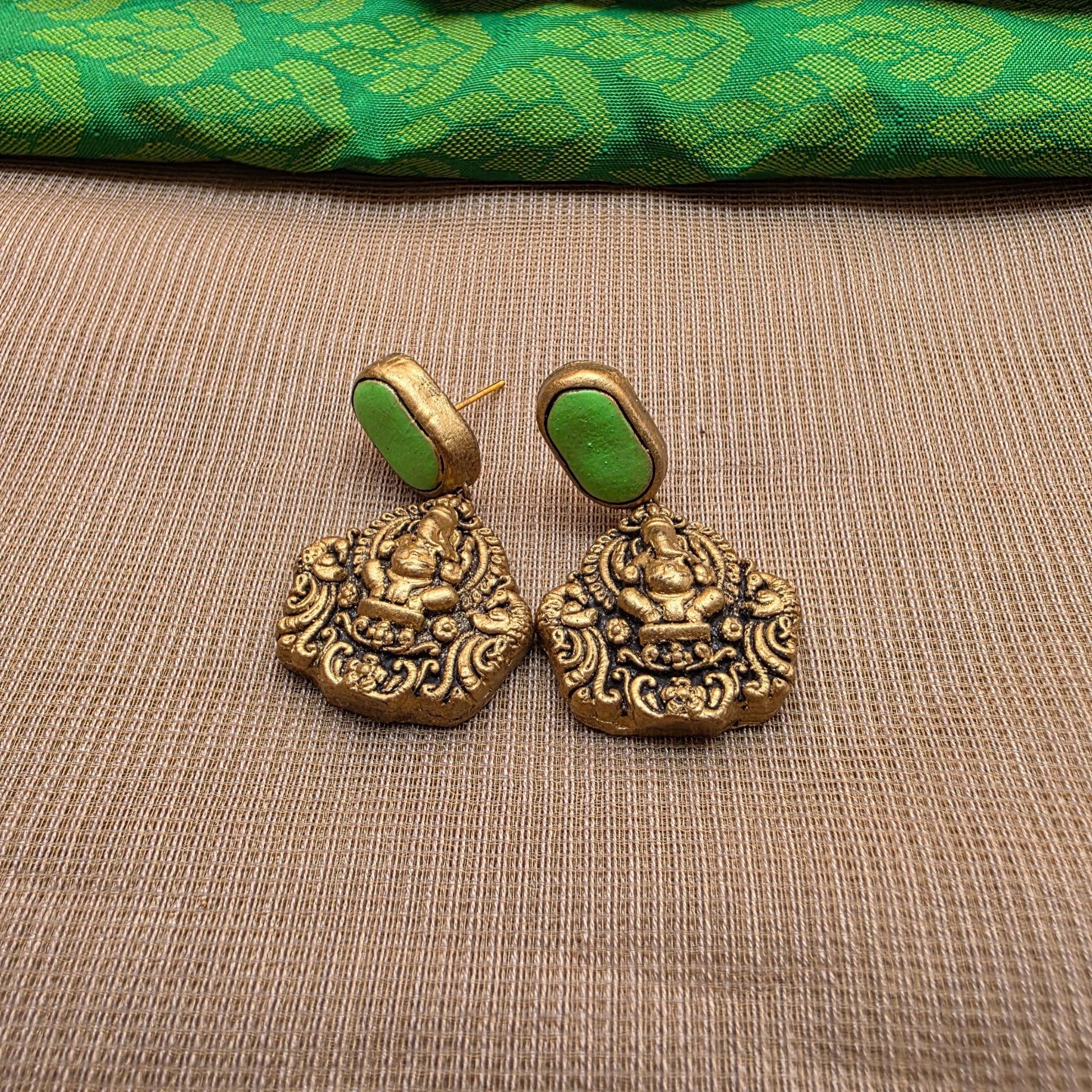 Kemp New Terracotta Jewellery Light Green Jhumka Earrings