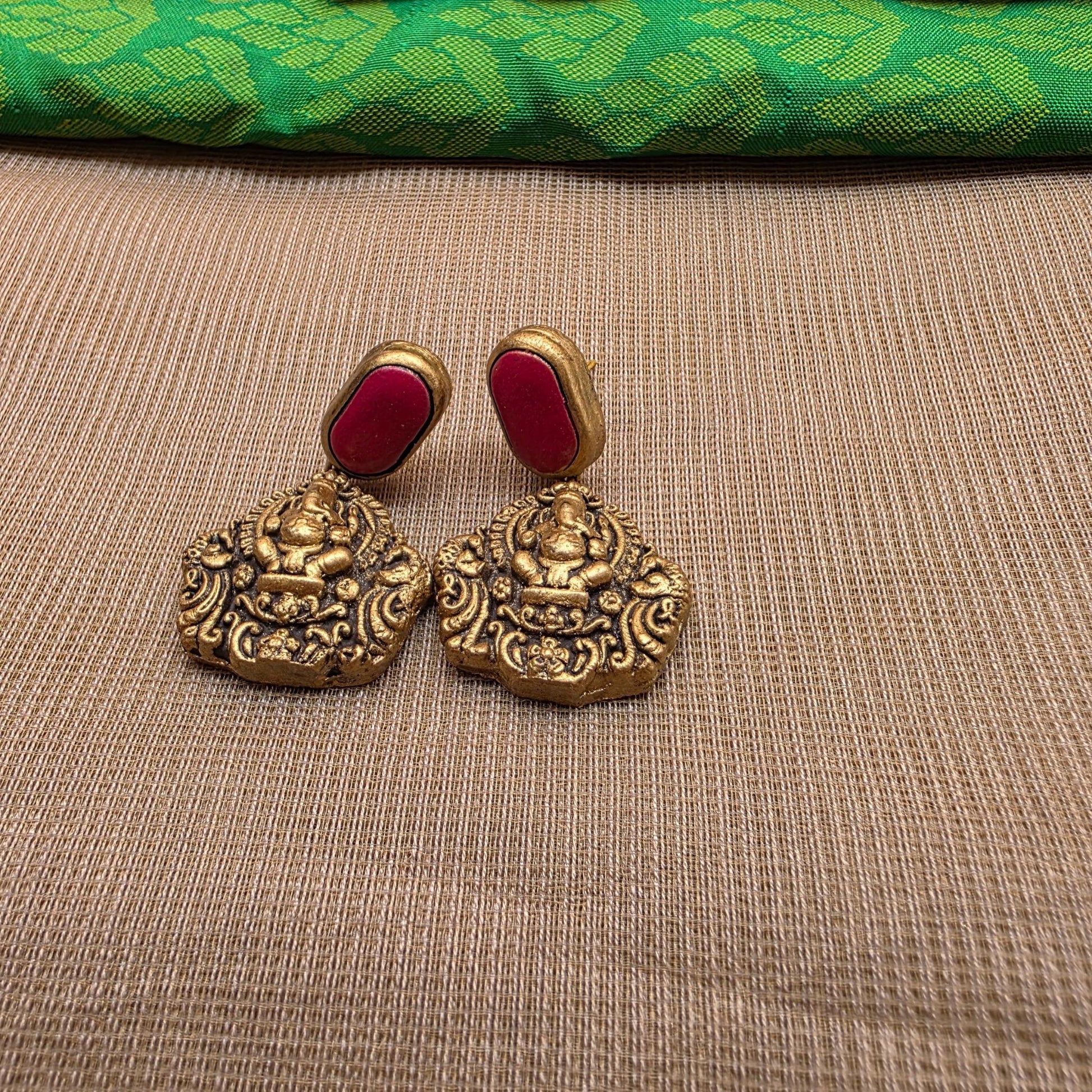 Kemp New Terracotta Jewellery Maroon Jhumka Earrings