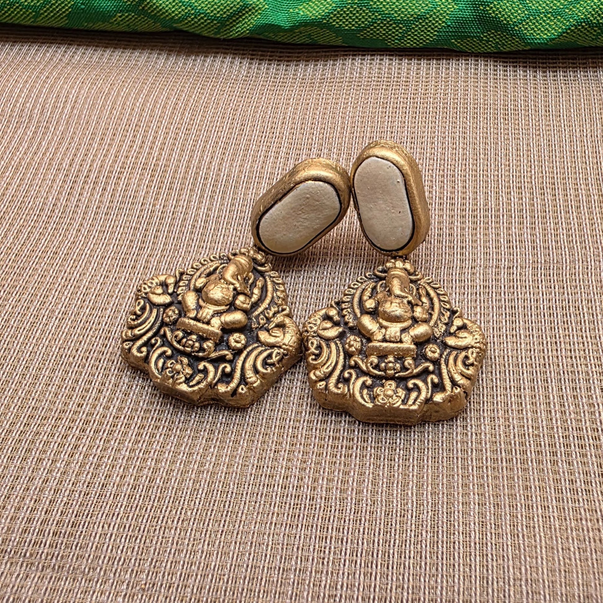 Kemp New Terracotta Jewellery Sandal Jhumka Earrings