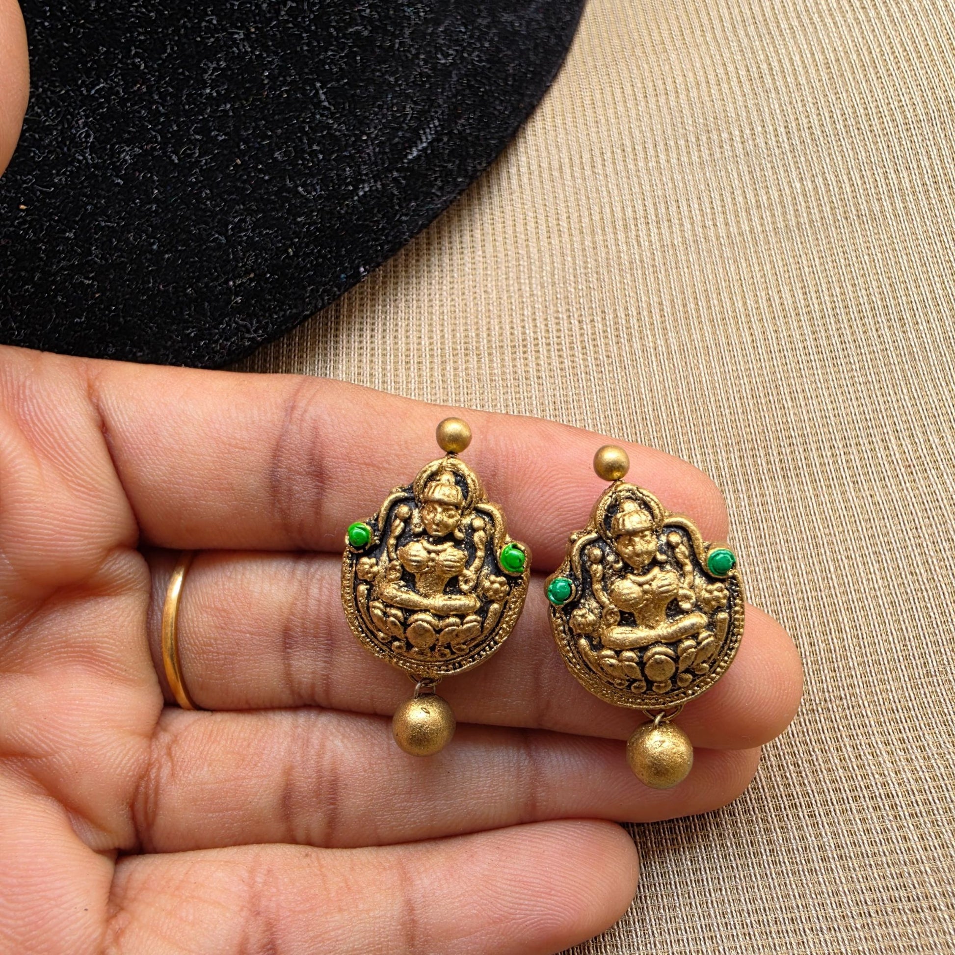 Lakshmi Choker Terracotta Jewellery red Jhumka Earrings