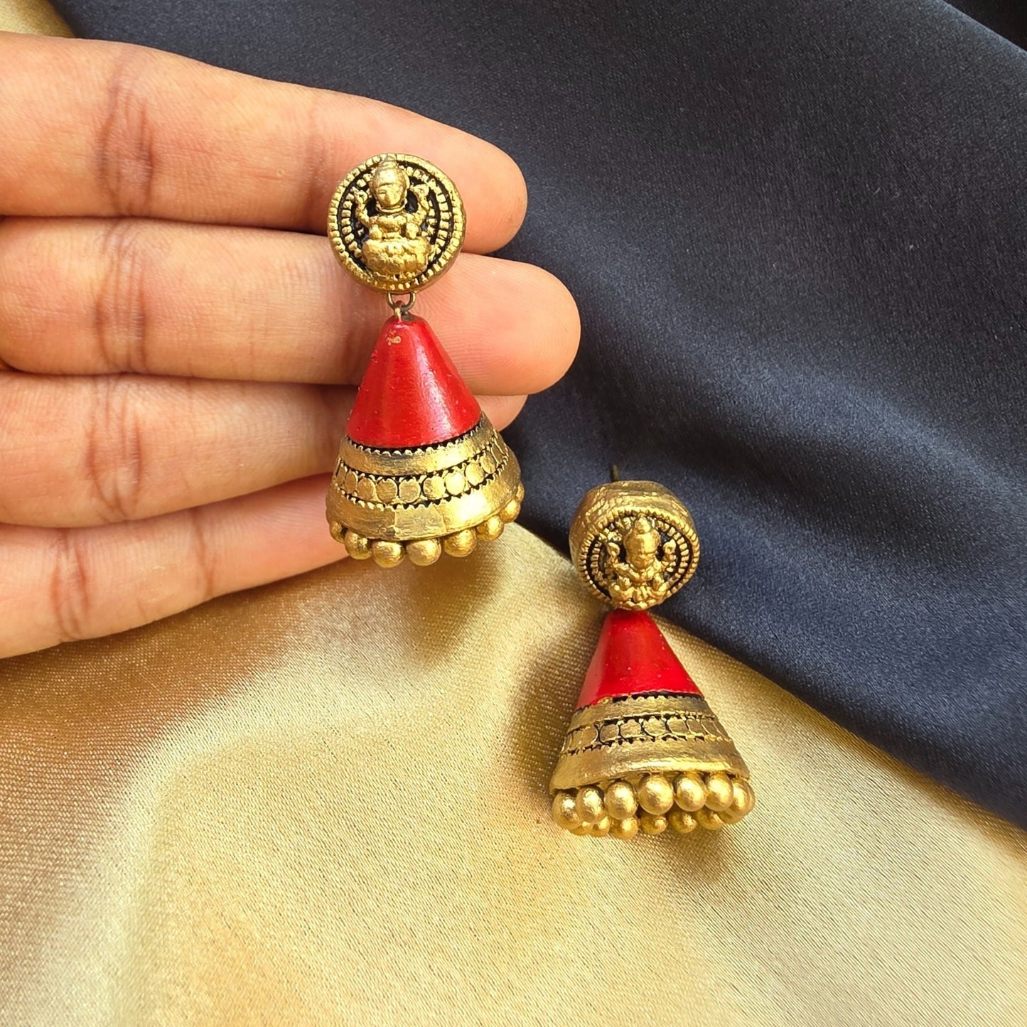 Malar- Terracotta Jumka Earings - Variant1