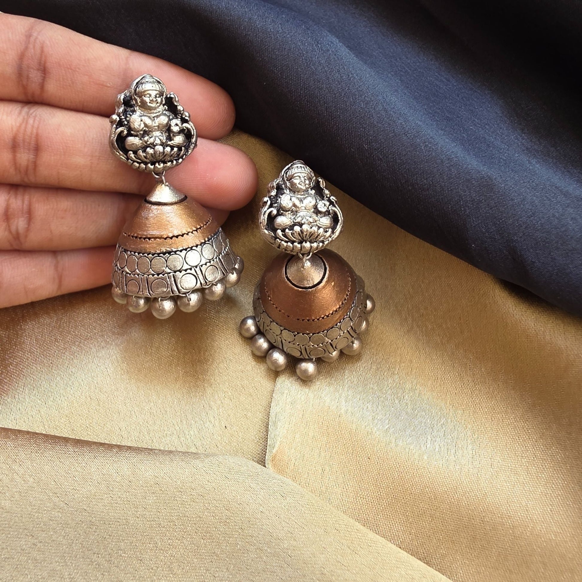 Vannam Terracotta Jumka Earrings  Variant 4