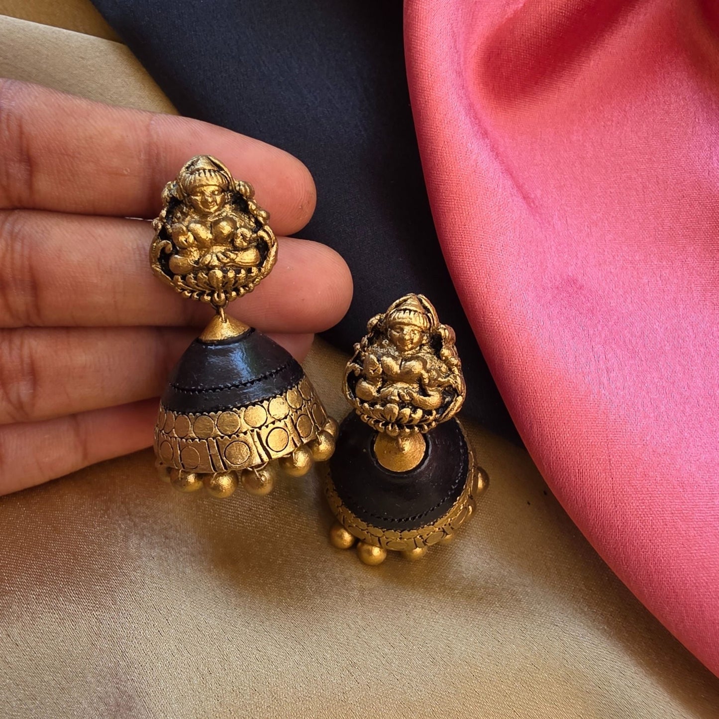 Vannam Terracotta Jumka Earrings  Variant 5