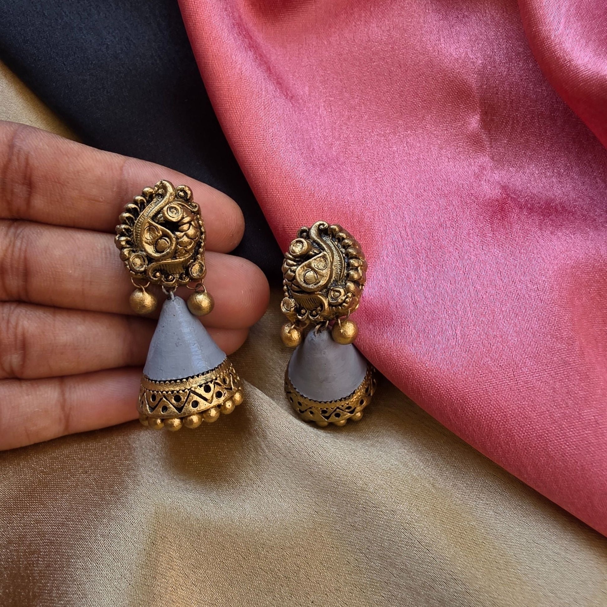 Vennila- Terracotta Jumka Earings - Variant5