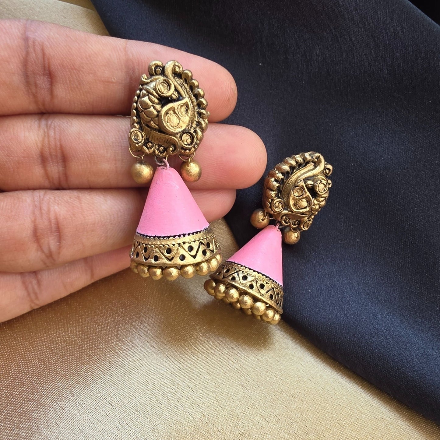 Vennila- Terracotta Jumka Earrings - Variant6